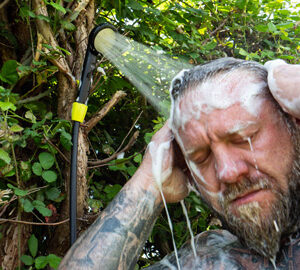 RidgeMonkey Outdoor Power Shower (with 10L Water Carrier)